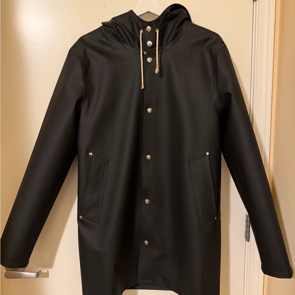 Stutterheim Black Hooded Raincoat